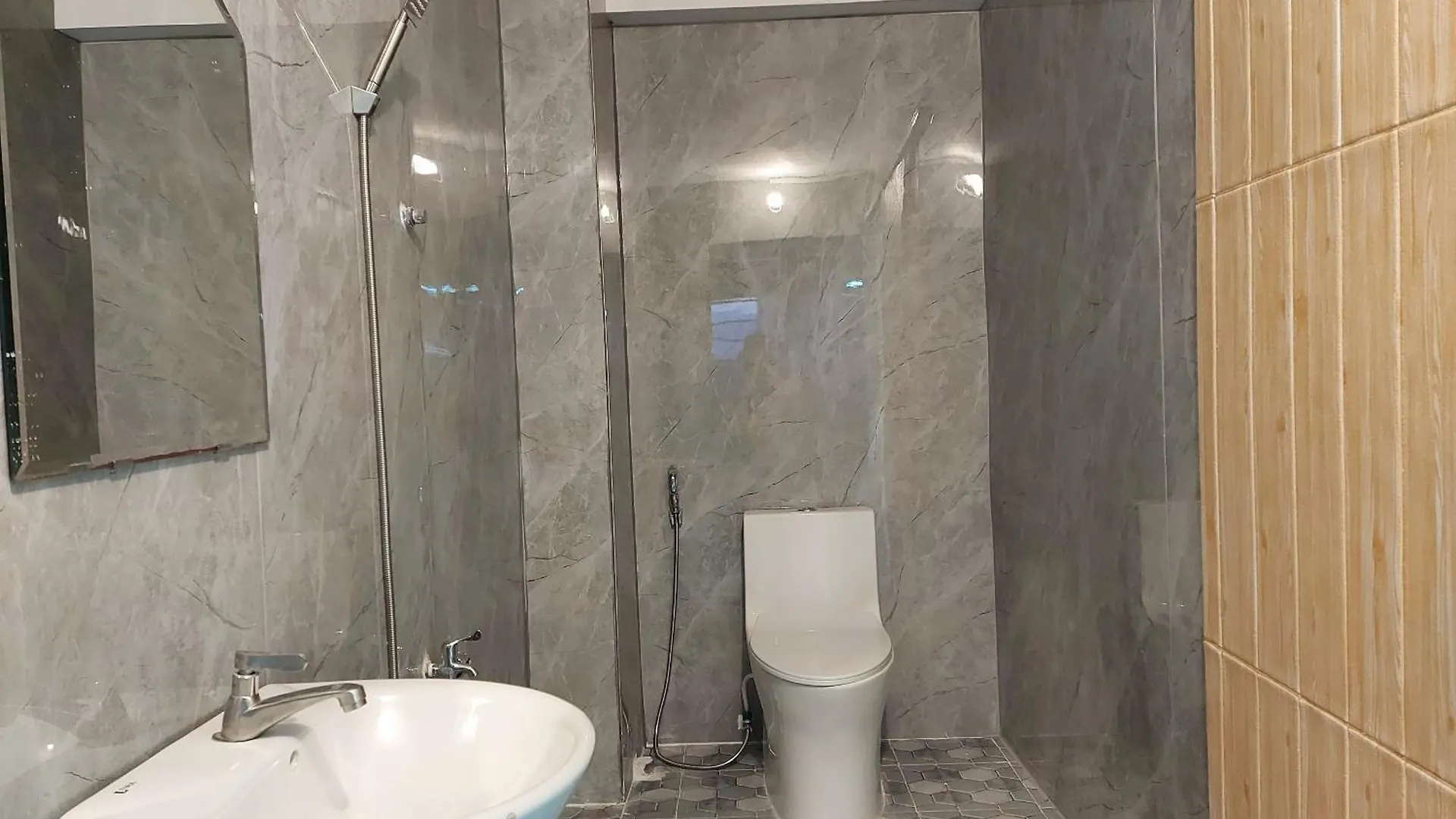 Hao Tin Hotel Ben Thanh - City Central 胡志明市 公寓式酒店