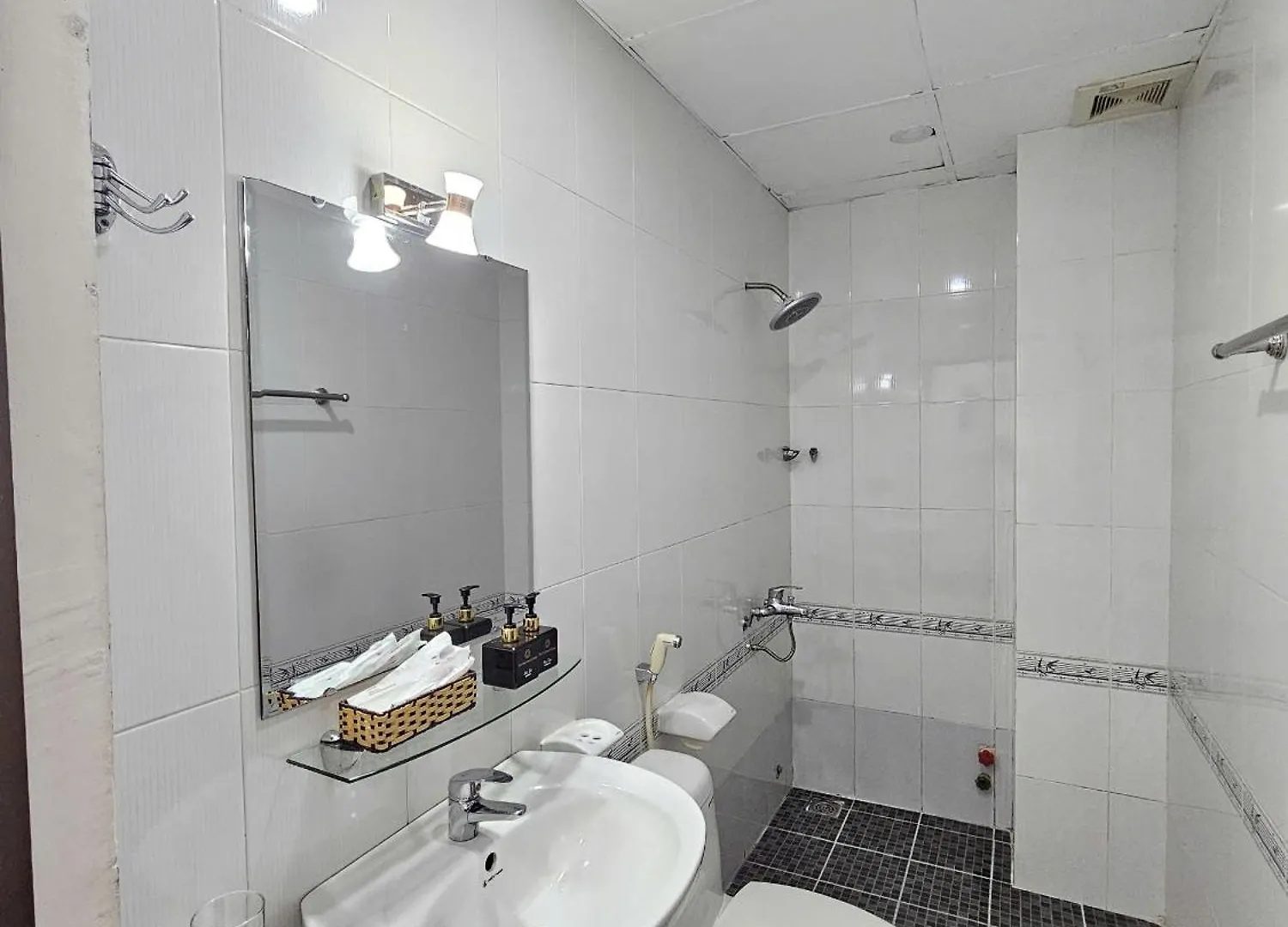 Hao Tin Hotel Ben Thanh - City Central Ho Chi Minh-Byen 0*,